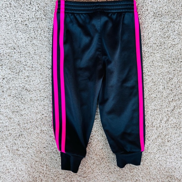 Adidas toddler tracksuit activewear jogger set pink and black 2 pieces size 2t - Picture 8 of 10